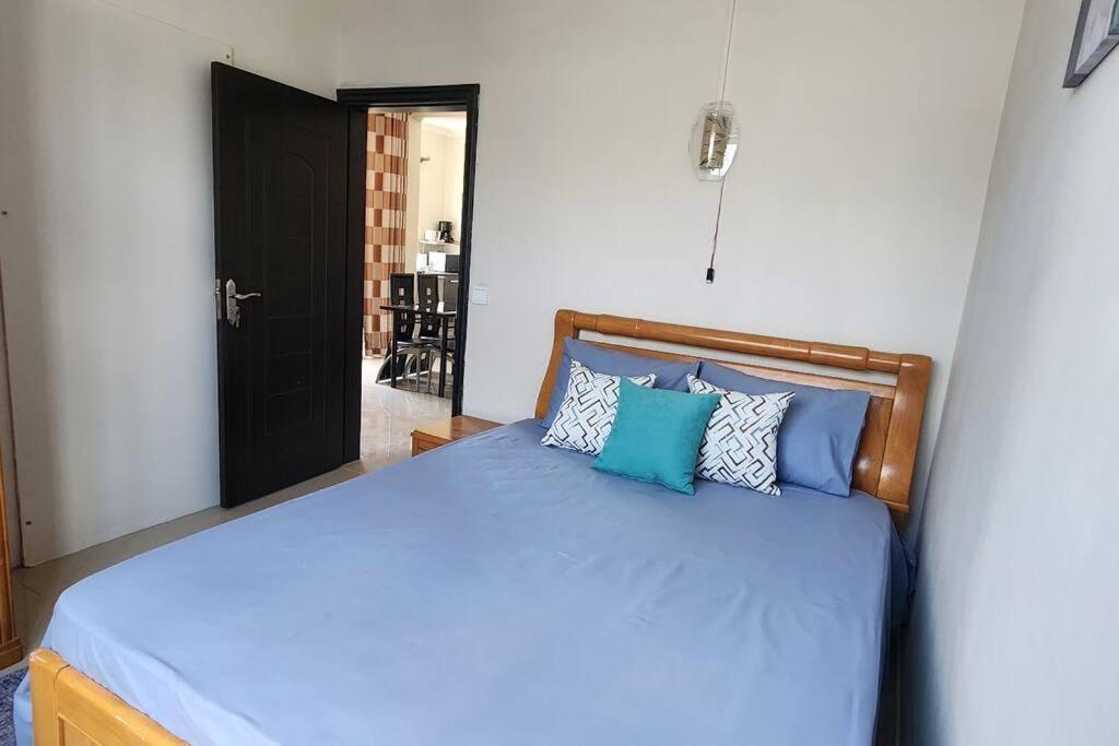 Number 9, 2Nd Floor,Pebble Bay Appartments Grand Bay Buitenkant foto